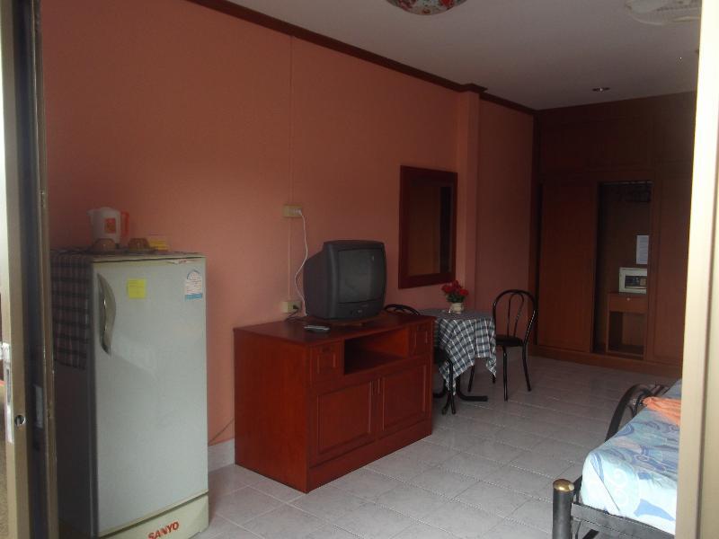 Oyo 851 On Hill Residence Patong Extérieur photo